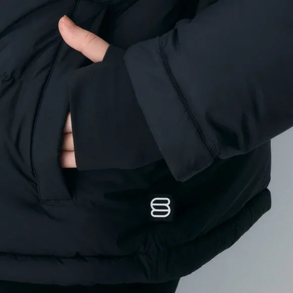 Like new! Aritzia The Super Puff Shorty cliMATTE Goose Down Jacket in Black Sz M - Picture 3 of 12